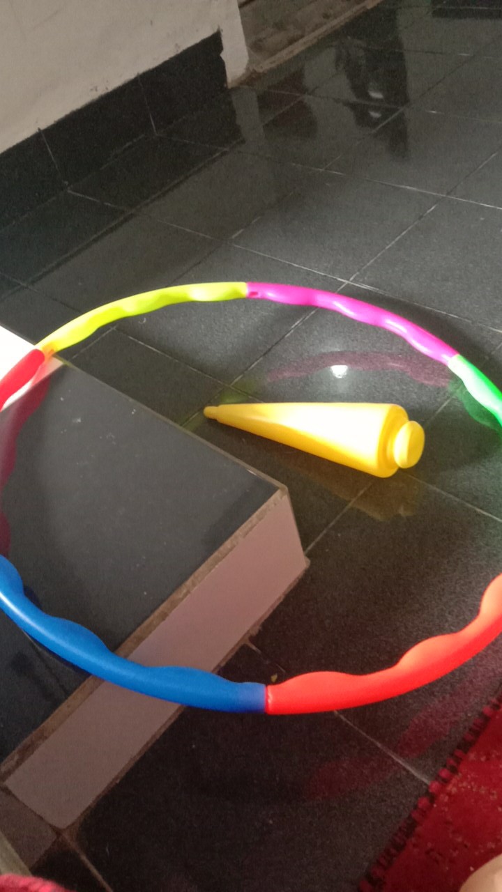 Hulahop Plastik Tanggung Isi 6 Bh