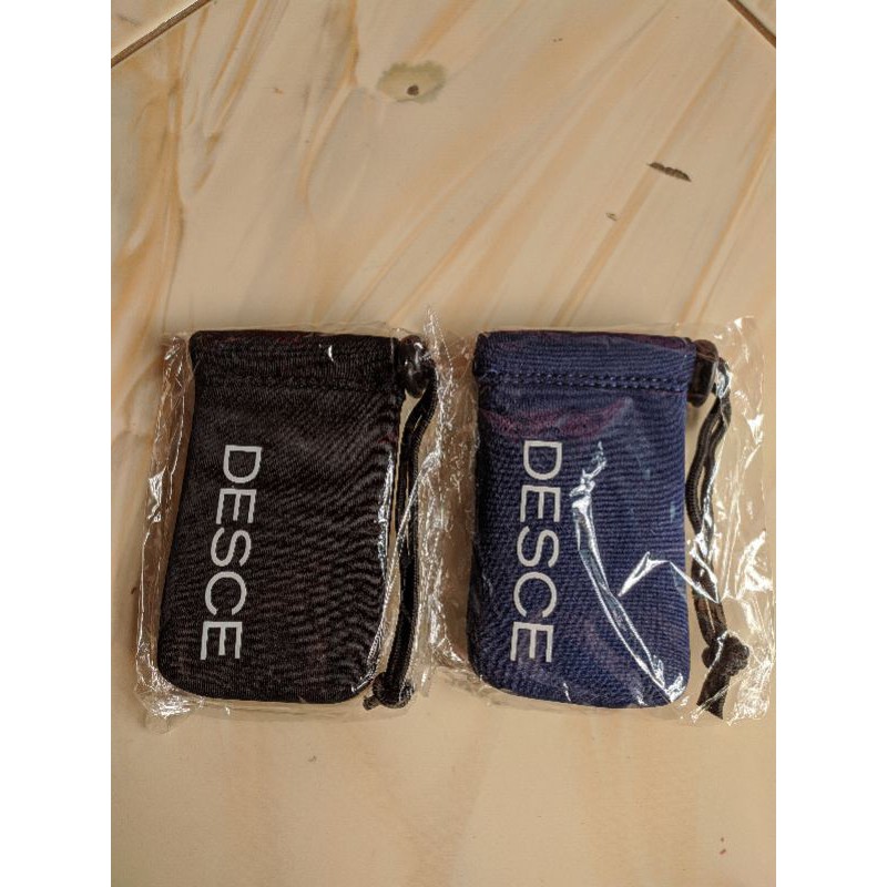 Desce Pouch