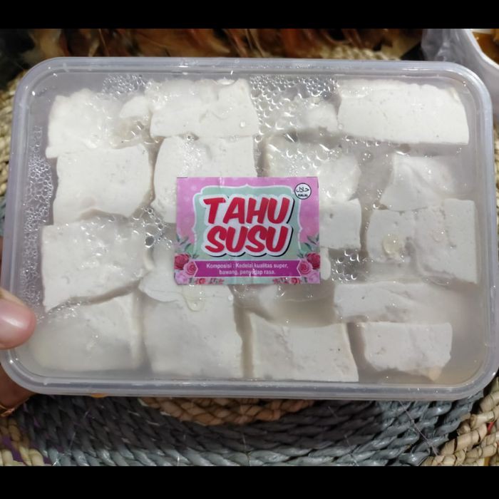 

TAHU SUSU BOX