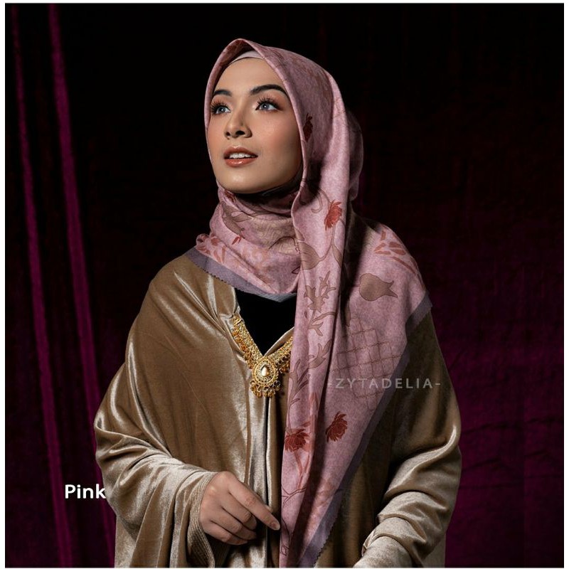 PL ZytaDelia Scarf