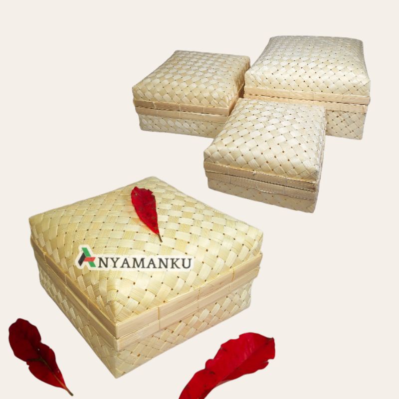 Besek Hampers/Sokase/Anyaman Bambu/keranjang Penyimpanan/besek bambu 20x20