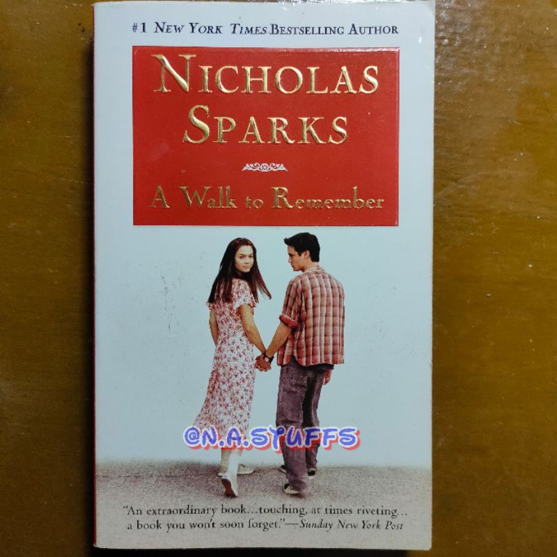 Novel Import A Walk to Remember Karya Nicholas Sparks
