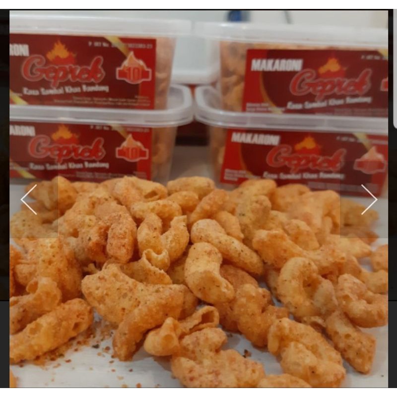 

makaroni geprek toples
