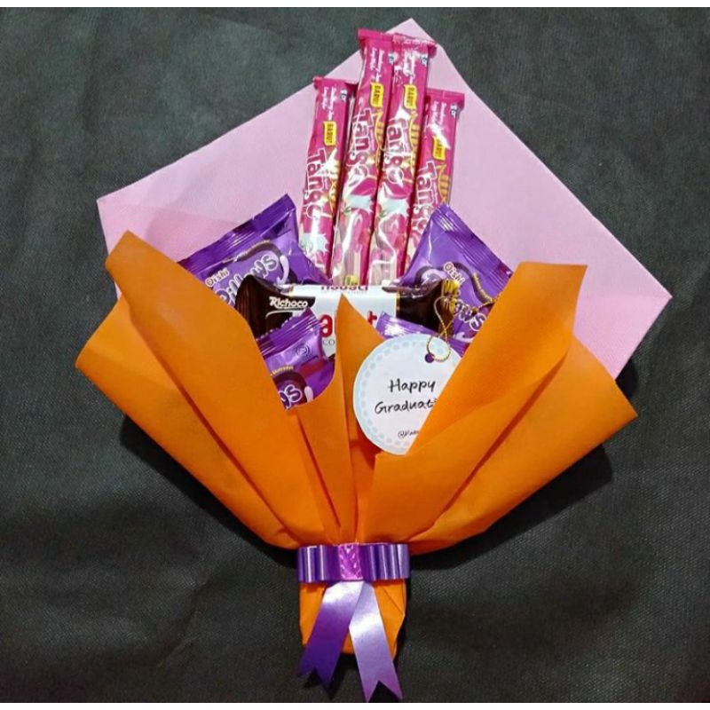 

Buket Snack/jajan, kado wisuda, sempro, semhas, sidang, Ulang tahun