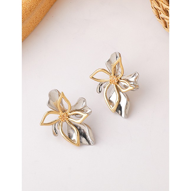 LRC Anting Tusuk Fashion Bottom Double Three-dimensional Flower Irregular Alloy Earrings P59507