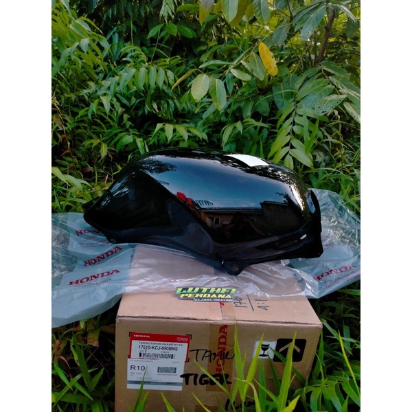 TANGKI TIGER 2000 ORIGINAL HONDA GENUINE PARTS