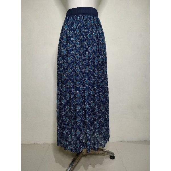 PROMO ROK TUTU MOTIF