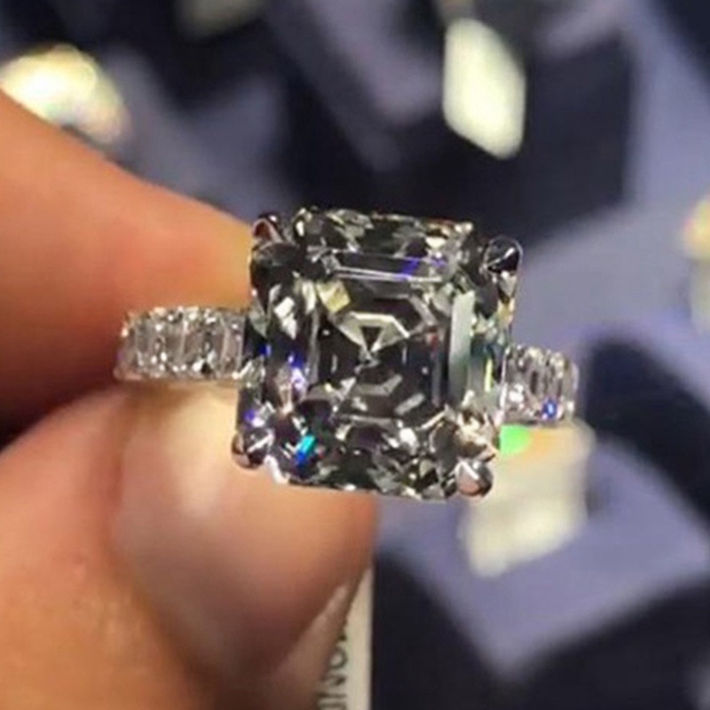 Cincin Wanita Bentuk Kotak Geometris Bahan Cubic Zirconia Untuk Pernikahan