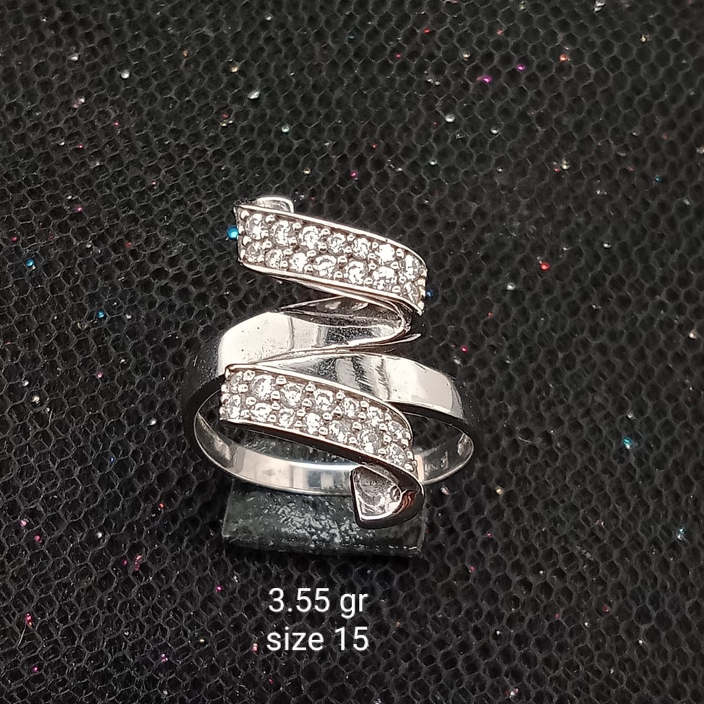 Cincin Emas 17K - 3.55 gr Kadar 750 - 424