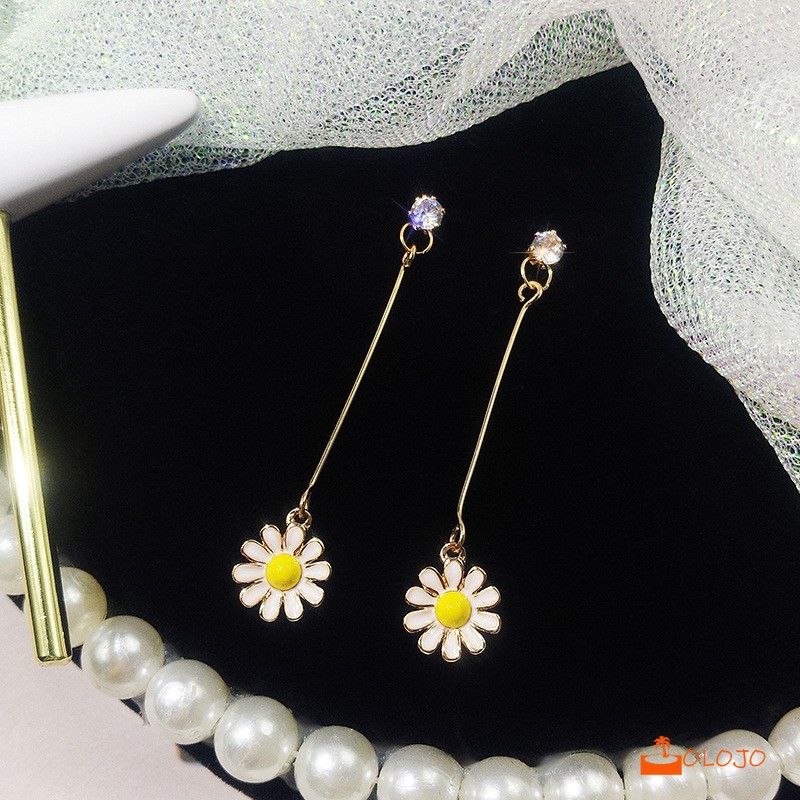 OLOJO  Korea Simple Daisy Sun Flower Pendant Earrings Anting JR1179