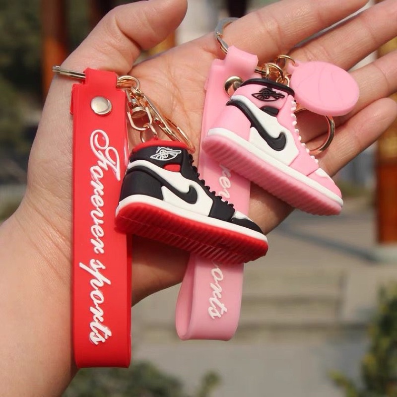 [G008] Nike Jordan Gantungan Kunci Ganci Souvenir 3D / Gantungan Kunci Sepatu Nike Motor Mobil Rumah