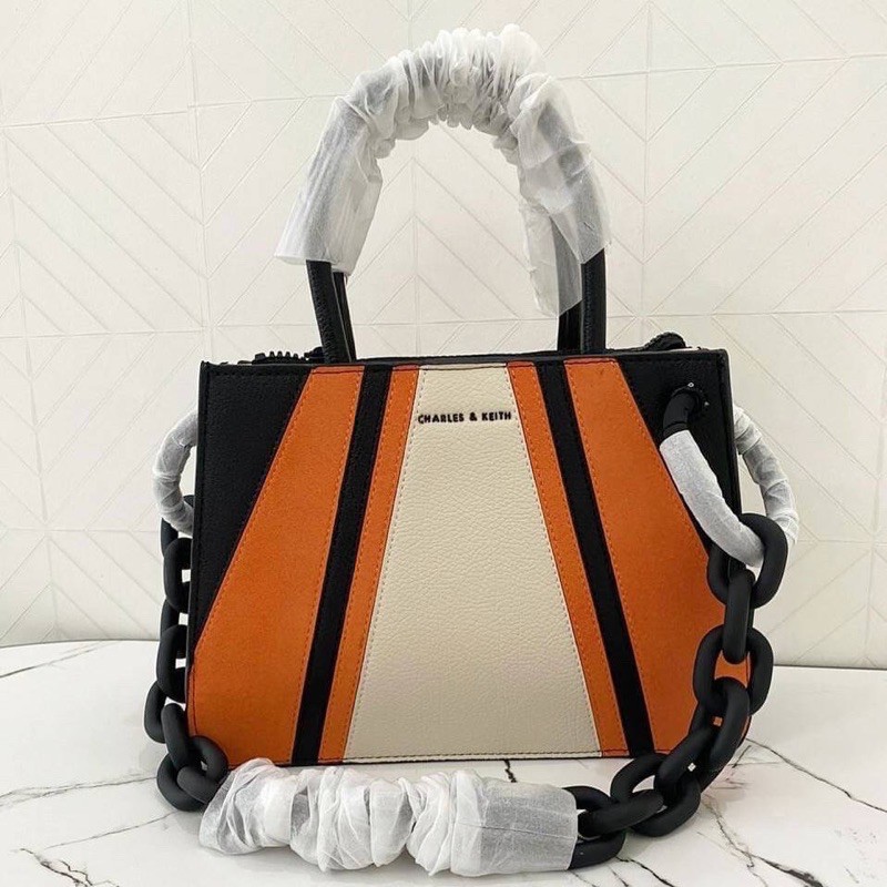 Charles & Keith Chuncky Bag ORIGINAL 100%