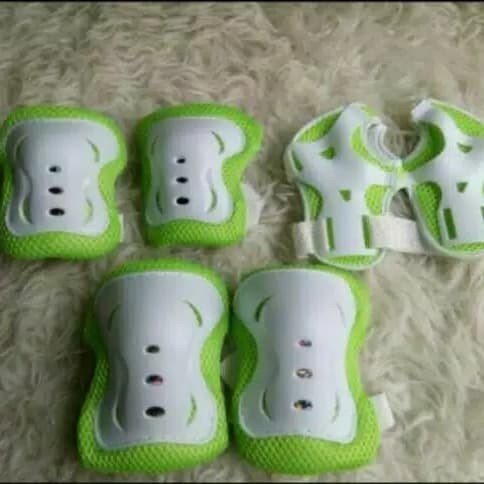 DEKER DEKKER SEPATU RODA ANAK INLINE PELINDUNG LUTUT