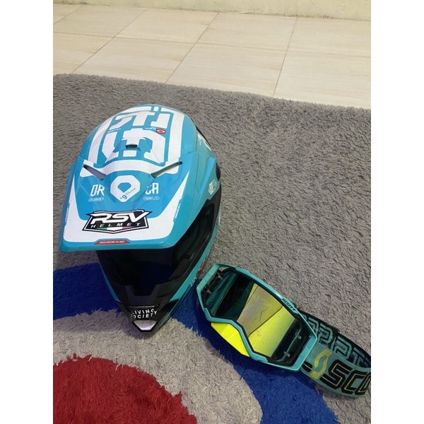 Helm Orca RSV + Google Scott