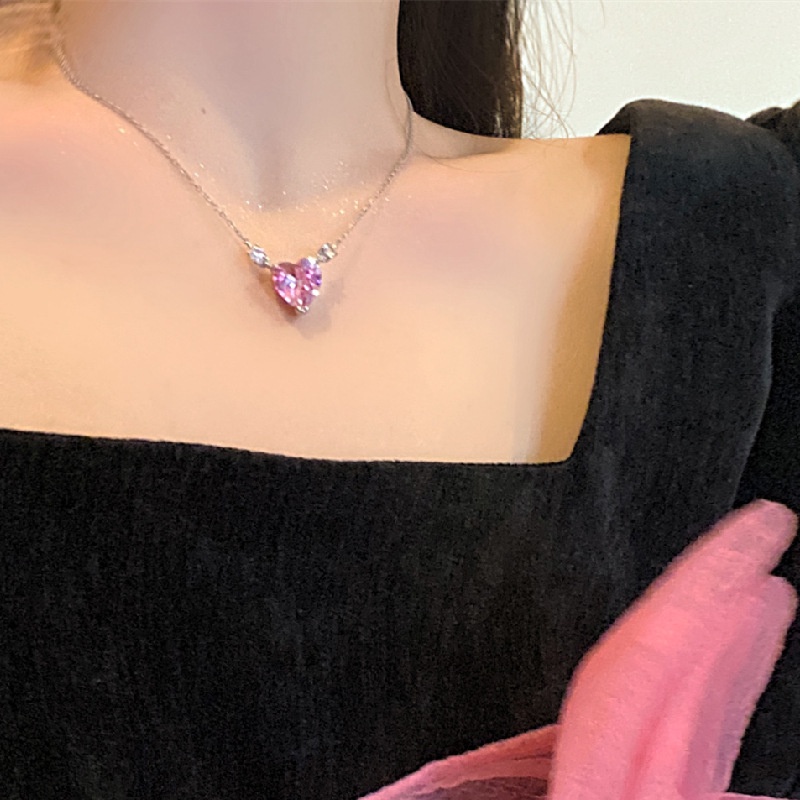 Kalung Rantai Liontin Hati Hias Kristal Zircon Warna Pink Gaya Korea Untuk Wanita