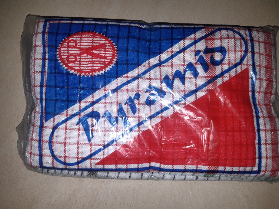 Serbet Pyramid / Koala / Lap Kotak / Kain Lap 50x46 1 Lusin (12pcs)