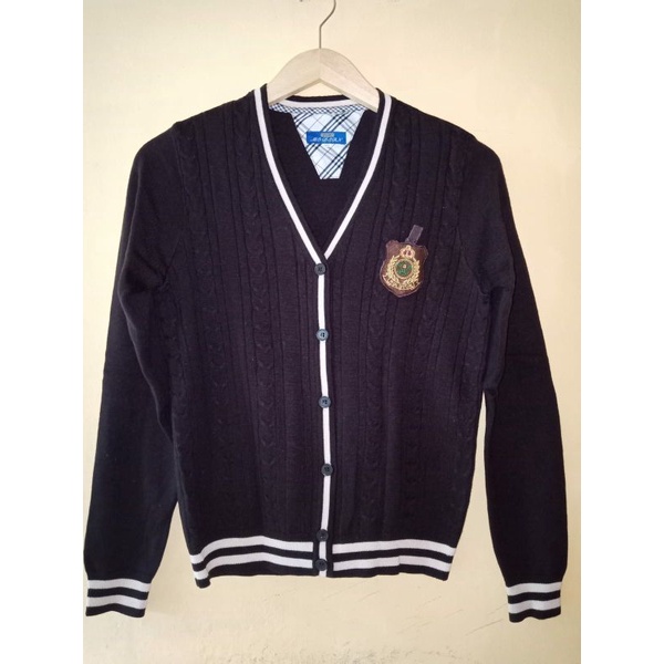 Cardi model academia