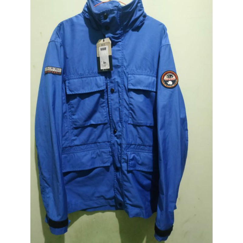 napapijri parka agadir