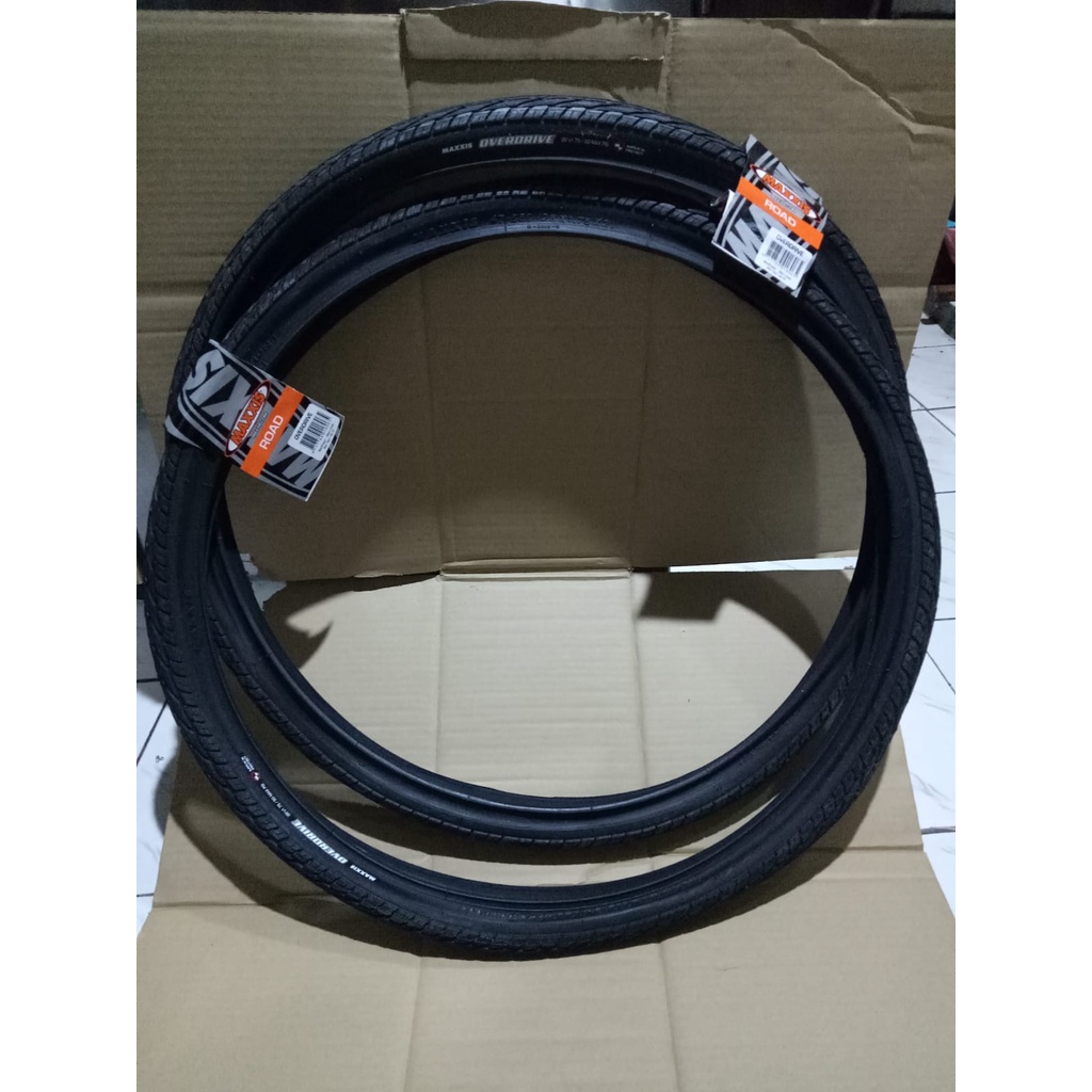 ban luar sepeda merk Maxxis OVERDRIVE ukuran 26 x 1.75 model wire