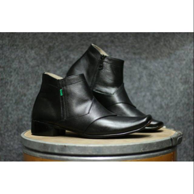 SEPATU PRIA FORMAL KULIT KICKERS PANTOFEL SELTING TINGGI KERJA KANTOR PRIA CASUAL FORMAL