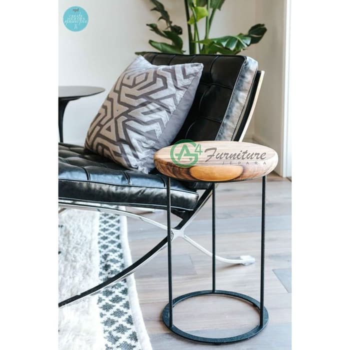 Meja Teras / Meja Santai Kombinasi Kaki Besi - Kayu Trembesi