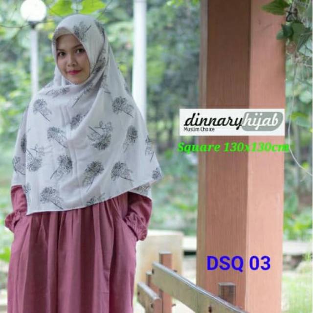 SEGIEMPAT MOTIF 130 x 130  ||  DINNARY HIJAB