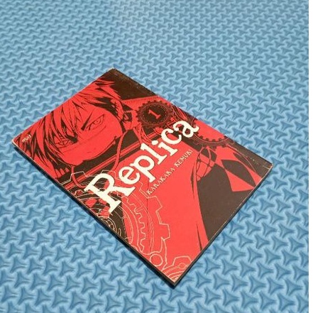 KOMIK REPLICA NO 1