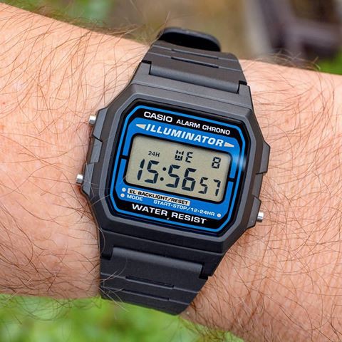 casio f105