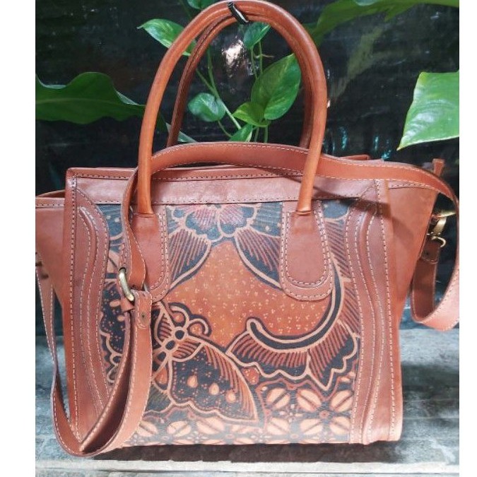Tas  kulit sapi  asli. ala celine .