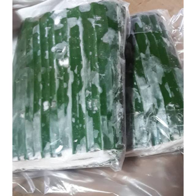 

Tempe Daun Mendoan / isi 2x 4lembar