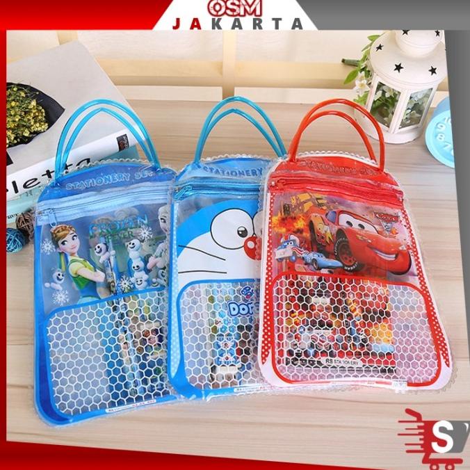 

OSM JKT S5330 Statiory Set Free Bag Alat Tulis Ak Sekolah Motif Karakt