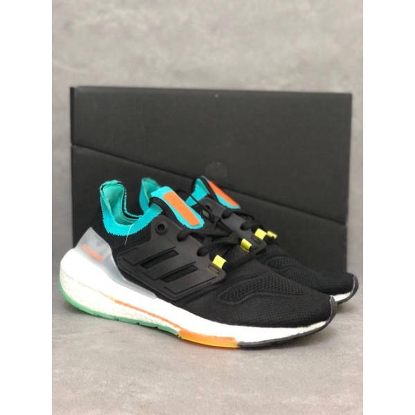 Sepatu Sneakers Adidas Ultraboost 22 Black Multicolor PREMIUM ORIGINAL