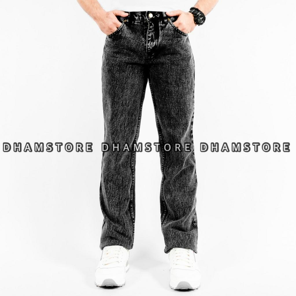 Celana Panjang Jeans Reguler Black Sandwash Celana Panjang Jeans Standart Black Sandwash Celana Panjang Jeans Black Sandwash