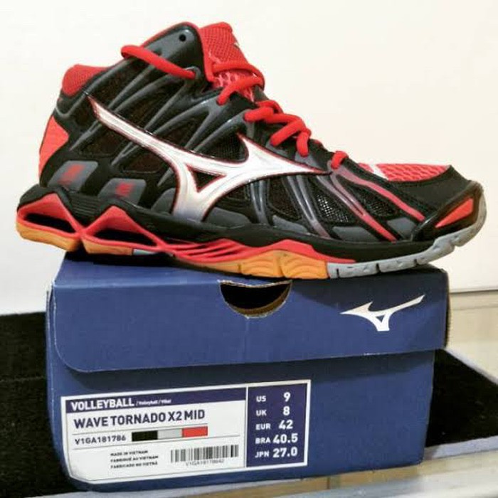 mizuno tornado x2