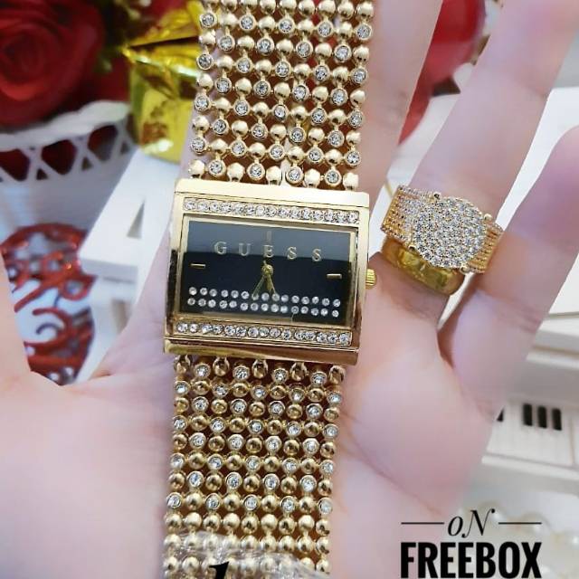 jam tangan cewek set cincin