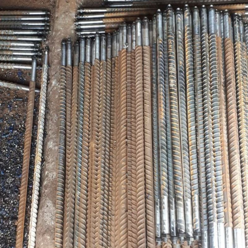 Besi as gerobak/troli