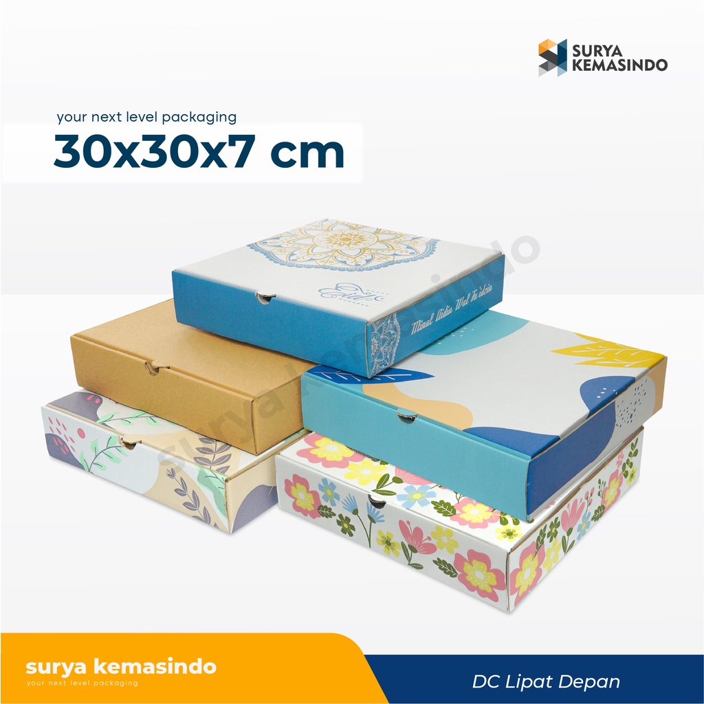 

Box 30x30x7 cm (KuKer Toples 500gr isi 4) Kardus/Jaket/Mukena/hodie/Karton/Kue Kering/500 gr/500gr isi 4/hampers/idul fitri/eid mubarak