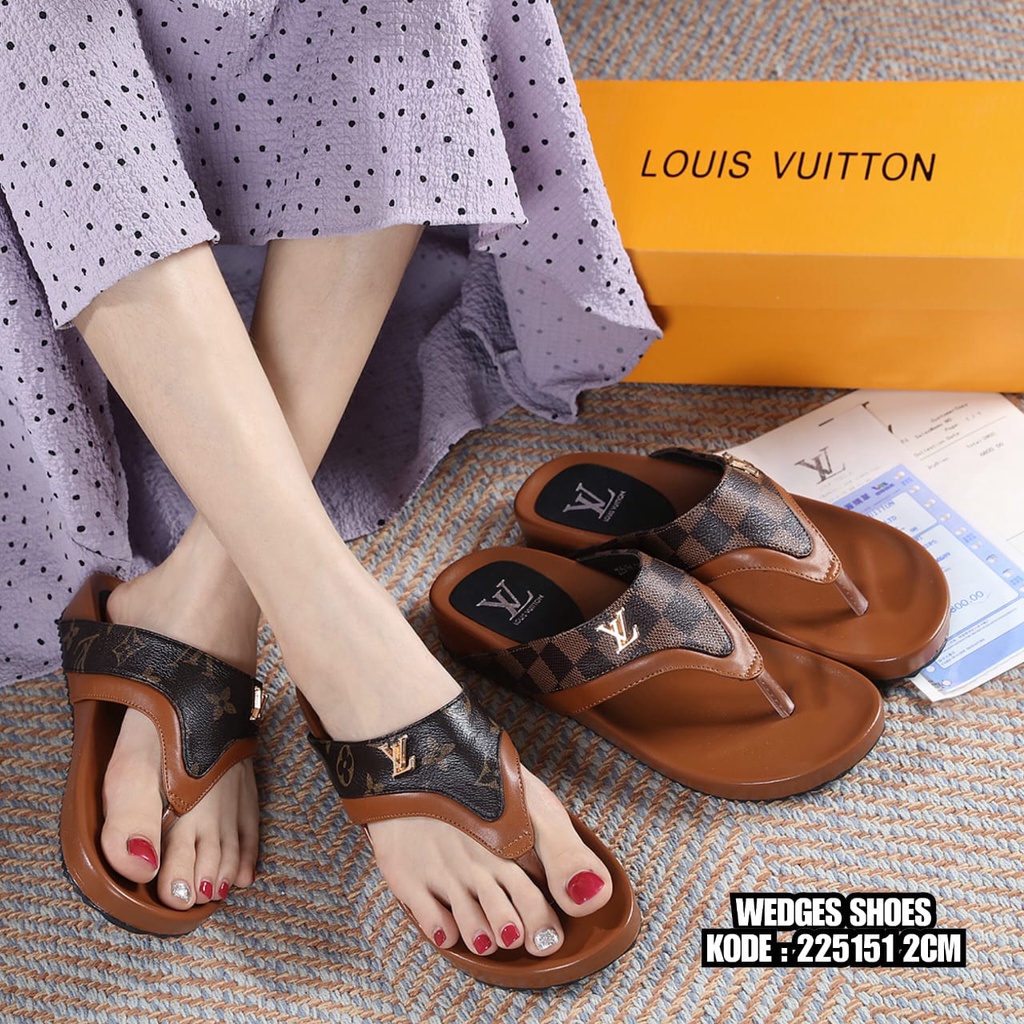 LTN WEDGES SHOESS 225151