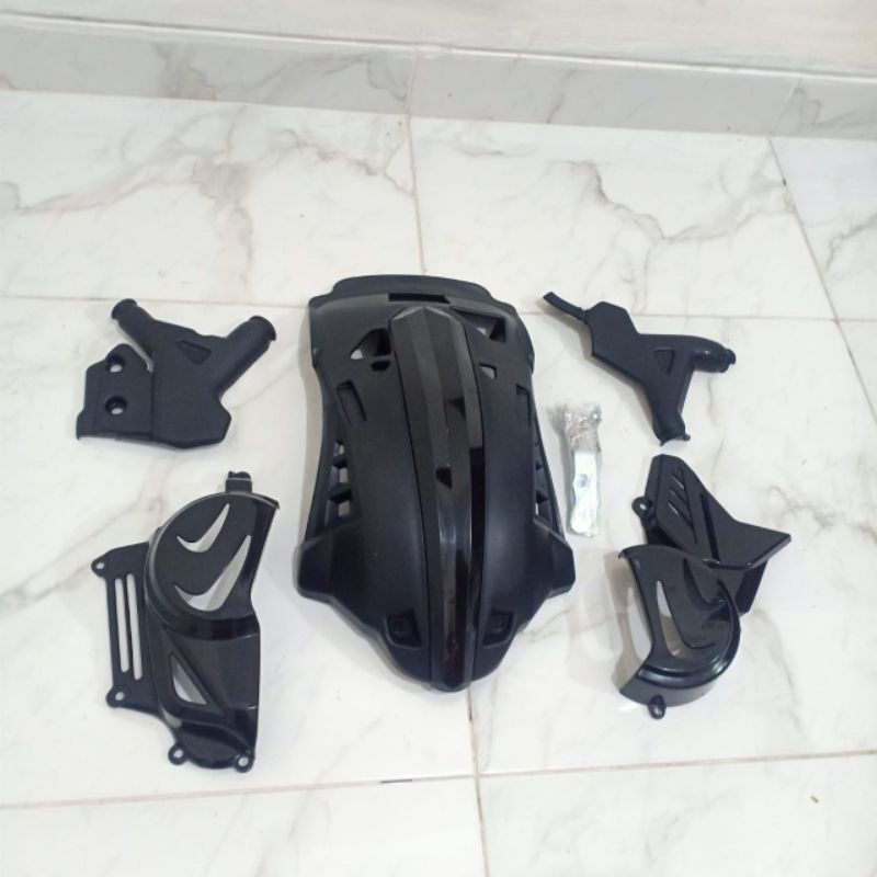 Cover mesin crf 150 l cover tutp blok crf 150 l cover body set crf 150 l pnp crf 150 l cover engine