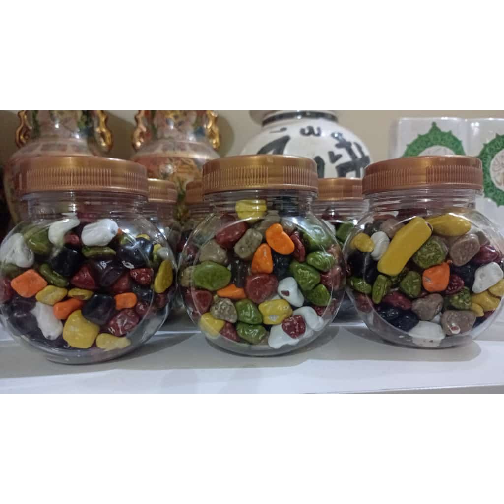 

Cokelat Kerikil