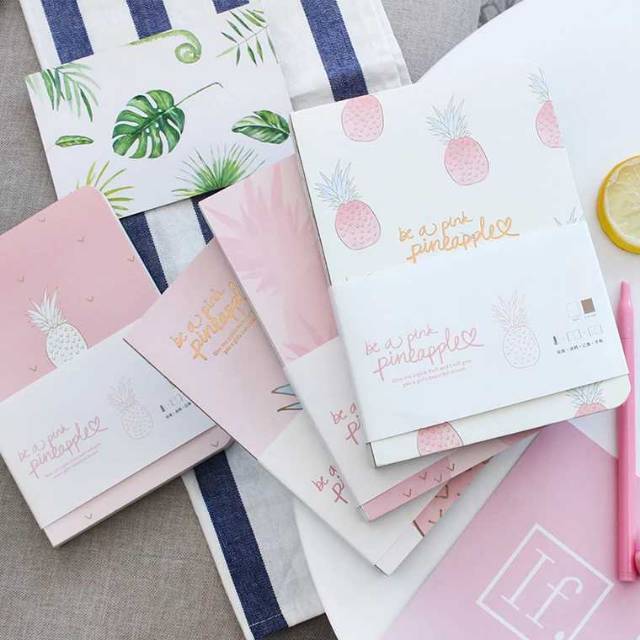 

BUKU TULIS MOTIF BESAR