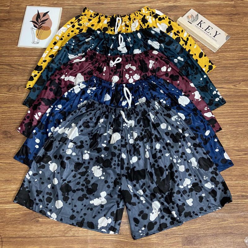 Hot pants wanita - Celana Malioboro Jogja Hits