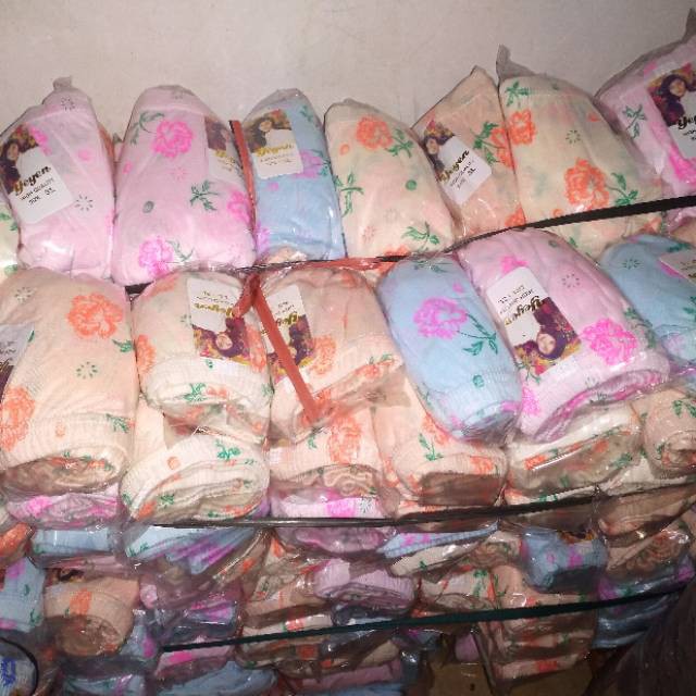 CD WANITA MOTIF BUNGA TERMURAH M L XL 3L 4L