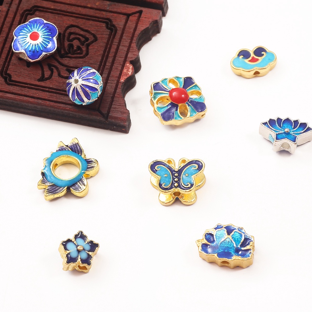 1 PC Tanaman Bunga Lotus Cross Cloud Mix Berbentuk Paduan Seng Logam Enamel Pesona Manik-manik untuk DIY Membuat Perhiasan Gelang