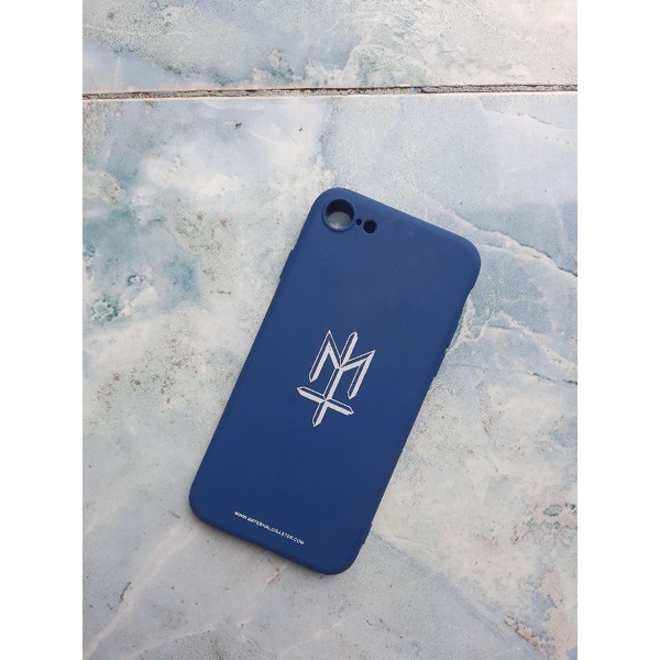 case iphone 7/8 maternal disaster
