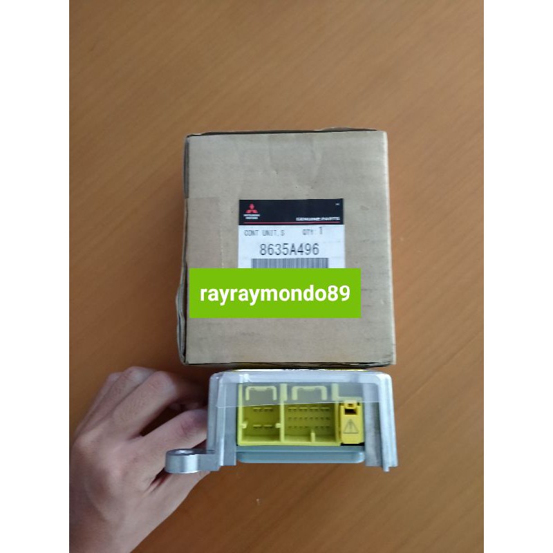 ECU control unit  SRS diagnosis mirage 8635A496