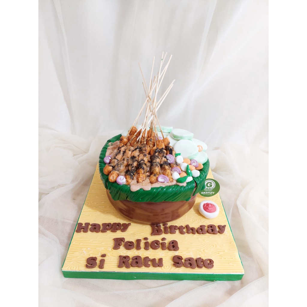

REPLICA CAKE / SATE MADURA BIRTHDAY CAKE UK 15CM