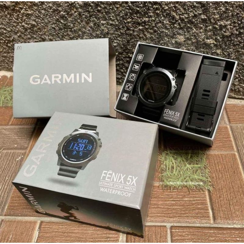 Jam Tangan Pria Garmin Fenix 5X Sport Series Free 1 Strap Rubber Cadangan (Random)