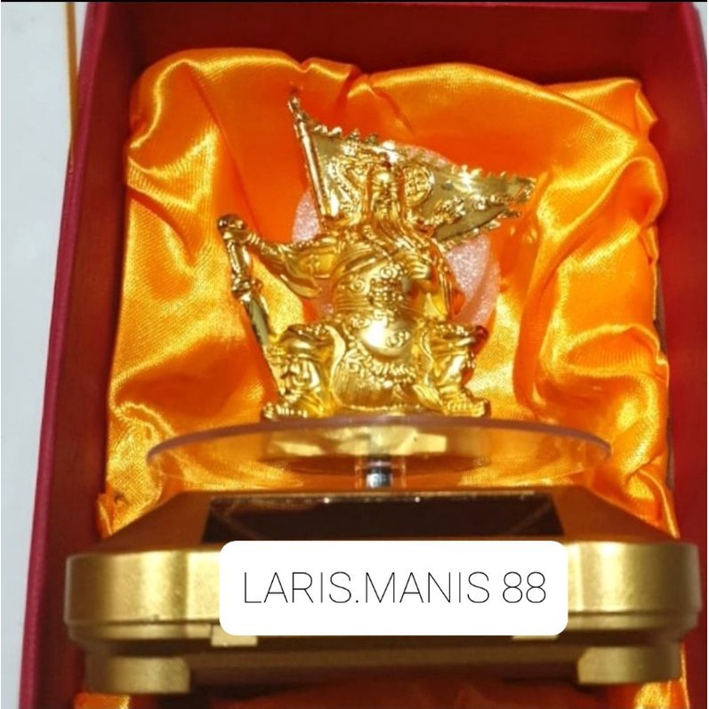 patung pajangan fengshui kwan kong emas 4in/ pajangan mobil