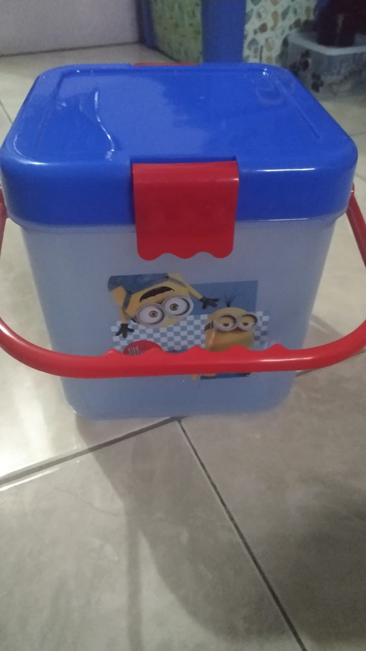 Onyx Kotak Piknik / Picnic Box Minions